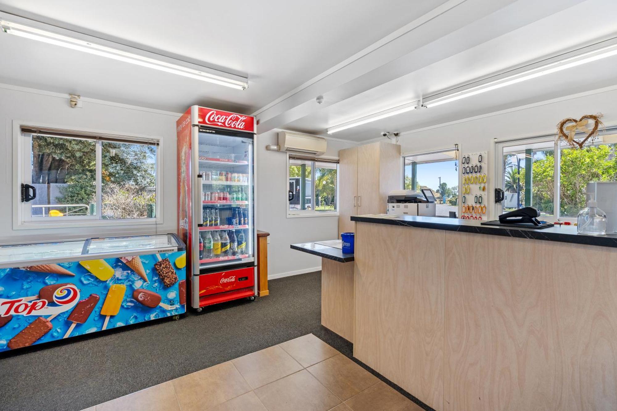 Tasman Holiday Parks - Miranda Exterior photo